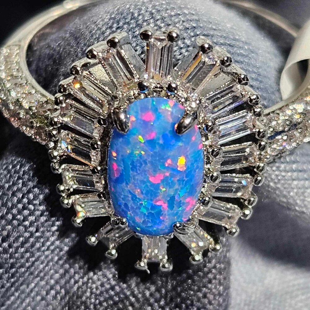 4150 Sparkling Gaze Size 9